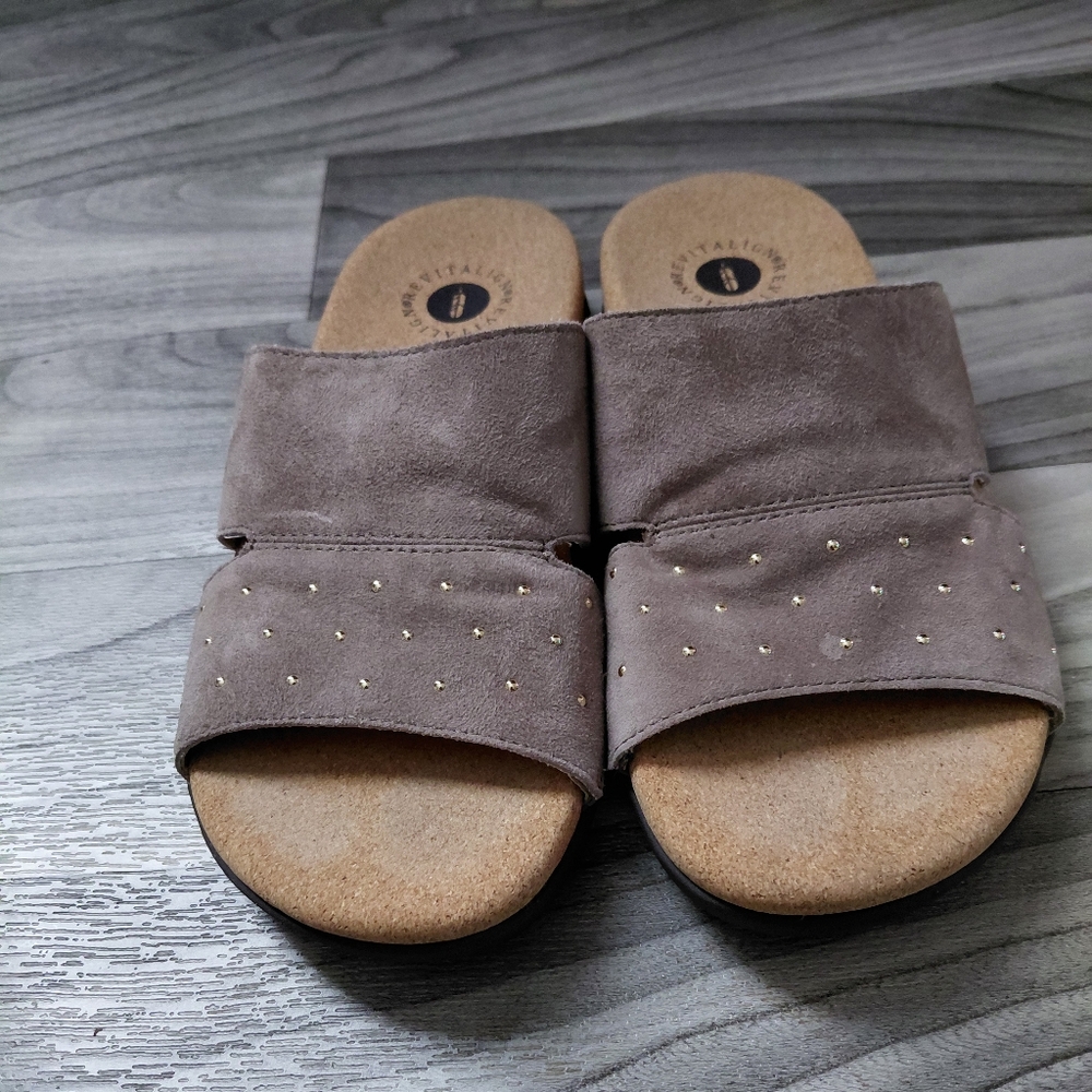 Revitaling Lucy Suede Leather Stud Slide Sandals Women's Size 6B